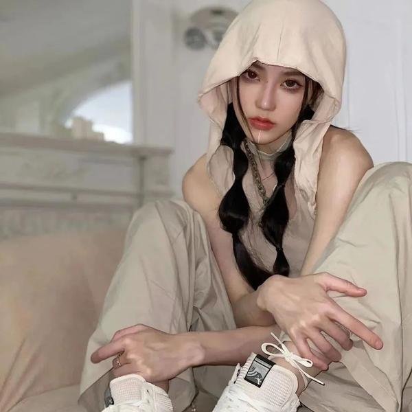 阳光下的冰器